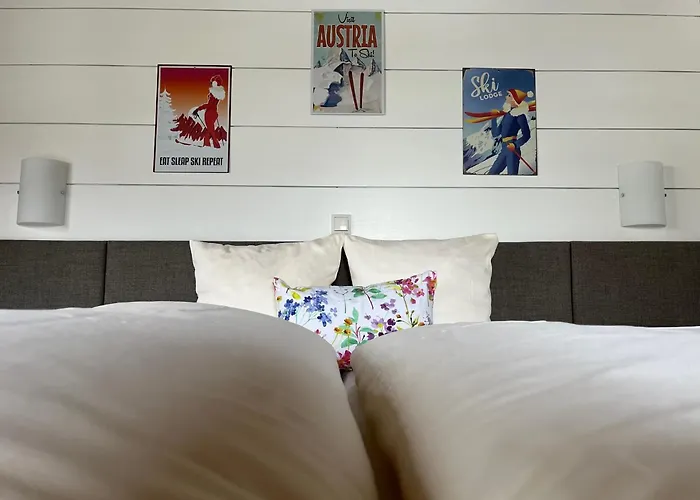 Nonas Bed & Breakfast 4*