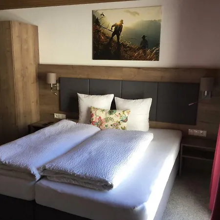 Nonas Bed & Breakfast *