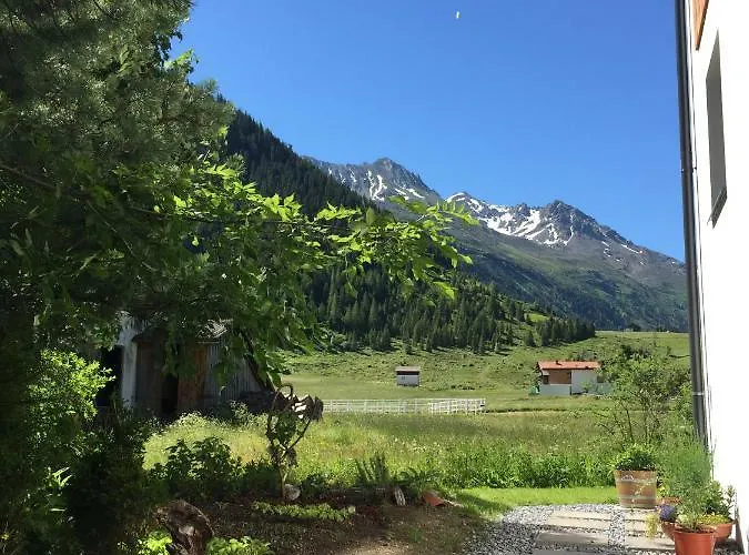 Nonas 住宿加早餐酒店 加尔蒂